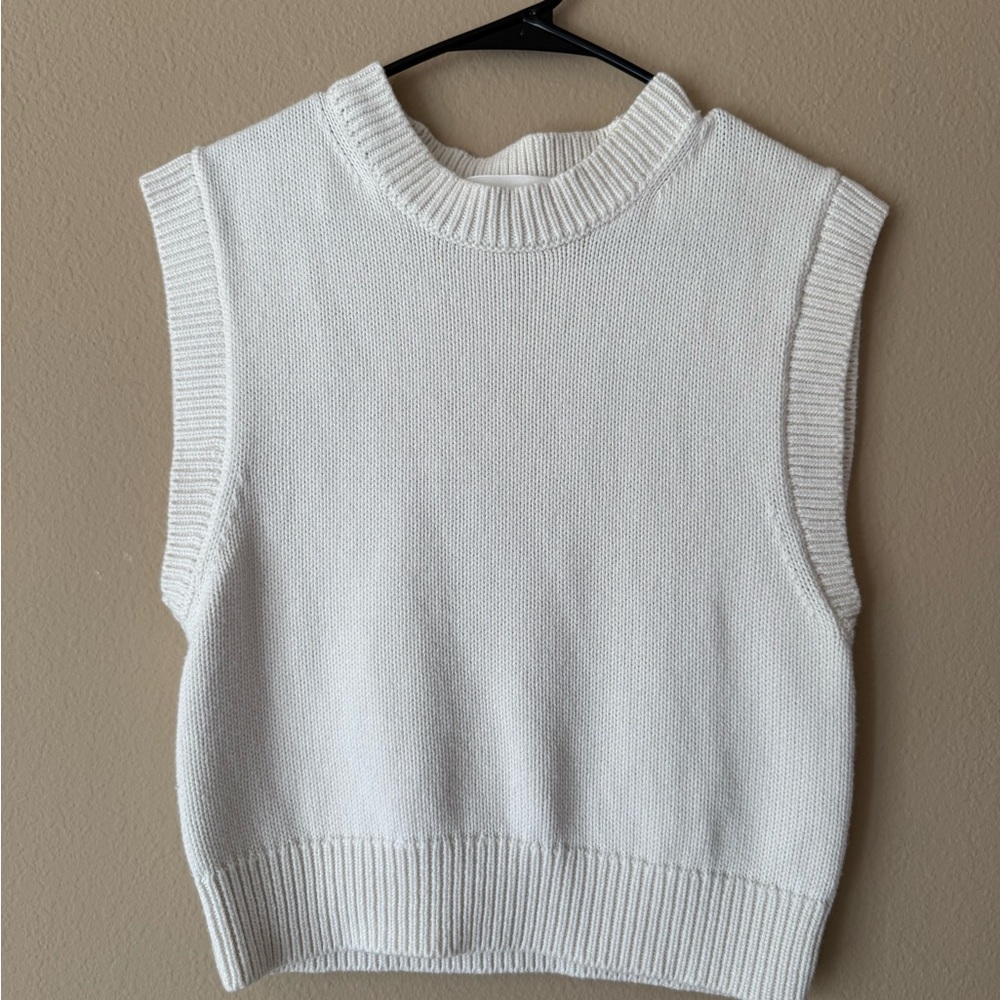 Wilfred Cream Sleeveless Turtleneck Sweater